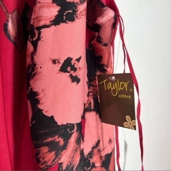 Taylor floral skater scuba dress size 14W - Picture 5 of 7